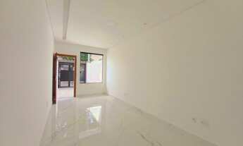 Imagem 5: Casa Sobreposta baixa, com 3 dorm, suite, vaga de garagem