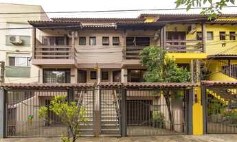 Imagem: Porto Alegre - Casa Padrão - Sarandi