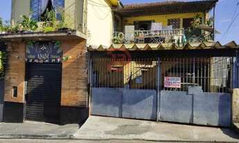 Imagem: Sobrado com 5 Quartos e Salão á Venda