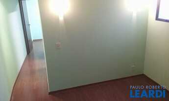 Imagem 7: SOBRADO - PERDIZES - SP