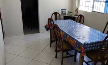 Imagem 3: Casa para aluguel com 200 metros quadrados com 3 quartos em Centro - Macaé - RJ