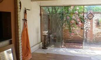 Imagem 5: Porto Alegre - Casa Padrão - Cavalhada