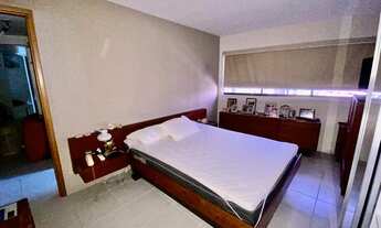 Imagem 2: Apartamento para venda possui 182 metros quadrados com 3 quartos em Boa Viagem - Recife