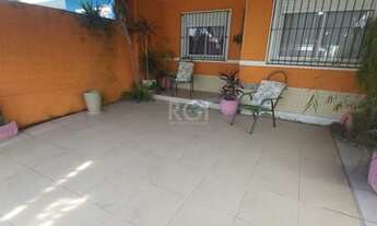 Imagem 2: Porto Alegre - Casa Padrão - Hípica