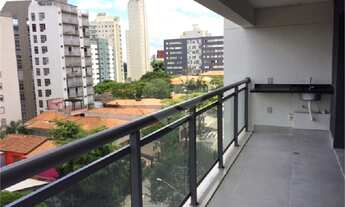 Imagem 2: Ao Lado do Metrô Vila Madalena