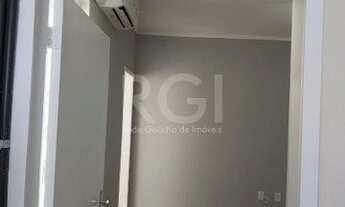 Imagem 2: Porto Alegre - Apartamento Padrão - São Sebastião