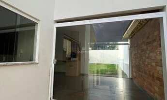 Imagem 5: Belíssima casa de 250m² cm excelente localização, dispondo de ótimo acabamento