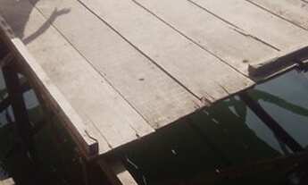 Imagem 2: Assoalho de madeira na zona noroeste