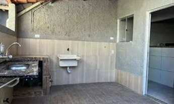 Imagem 2: Casa no centro de Piabetá - tudo perto