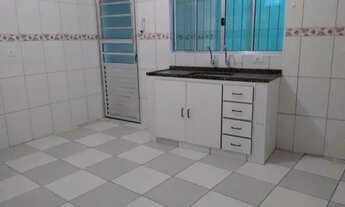 Imagem 4: Apartamento(tipo casa)2 Dormitorios(1suite ) ,1 wc, Varanda ,Gar R$1500,00