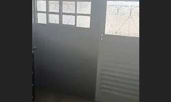 Imagem 7: Excelente casa 03 quartos (02 suítes) 02 vagas de garagem-Bairro Glória