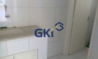 Imagem 7: Ampla sala comercial, bem iluminada, andar alto de frente, próximo metro República