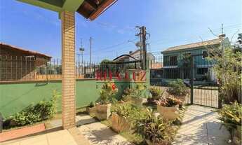 Imagem 2: PORTO ALEGRE - Casa Padrão - Ipanema