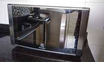 Imagem 3: Apartamento com 2 dormitórios para alugar, 54 m² por R$ 2.256,00/mês - Vila Sirena - Guaru