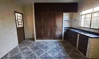 Imagem 2: Casa com 3 dormitórios para alugar, 150 m² por R$ 1.488,53/mês - Jardim Adelaide - Hortolâ