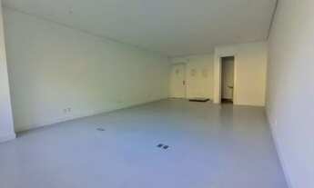 Imagem: Aluguel Anual - Sala com 23m² Square SC