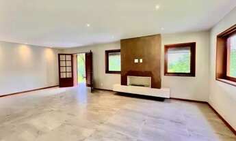 Imagem 5: Casa em Itaipava, Petrópolis, RJ - entrada pela BR040