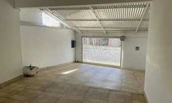 Imagem: Imóvel no bairro do Cordeiro