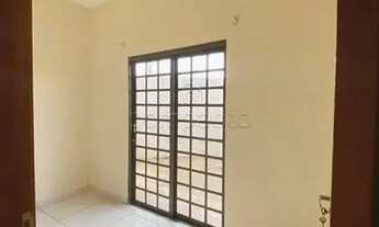 Imagem 4: Casa para aluguel tem 65 metros quadrados com 3 quartos em Centro - Bady Bassitt - SP