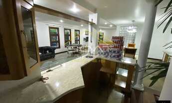 Imagem 5: Casa de condomínio para aluguel e venda possui 638 metros quadrados com 5 quartos