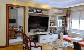 Imagem 12: Ao lado da Sogipa