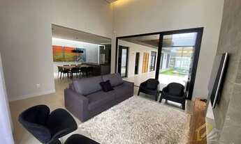 Imagem 4: Casa e Sobrado de 4 dormitórios à Venda - Xangri-lá