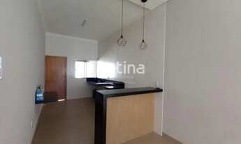 Imagem 6: Casa para aluguel, 2 quartos, 1 suíte, 2 vagas, Novo Mundo - Uberlândia/MG