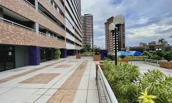 Imagem 2: Apartamento Apartamento com 3 dormitórios