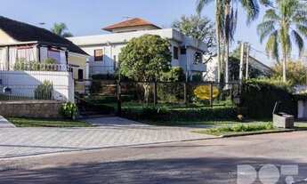 Imagem 4: CASA com 4 dormitórios à venda com 734m² por R$ 1.900.000,00 no bairro São Francisco - CUR