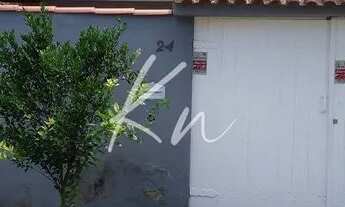 Imagem 1: Excelente casa duplex em condomínio com 400m2,composto de 4 quartos sendo 1 suit