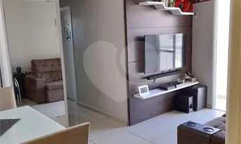 Imagem: Apartamento com 02 dormitórios - Á Venda