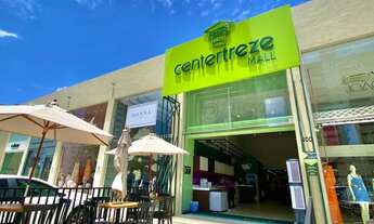 Imagem: Sala para alugar na galeria Center Treze