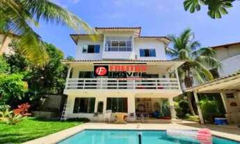 Imagem 2: ESPETACULAR CASA MOBILIADA EM CONDOMÍNIO COM 6 QUARTOS, PISCINA, CHURRASQUEIRA E GARAGEM