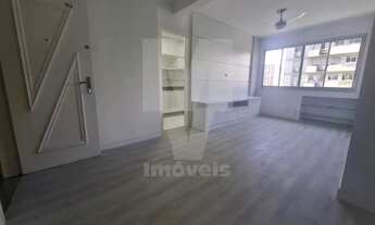 Imagem 2: Condomínio Barra Sul - 2 Quartos - Reformado - 58m²