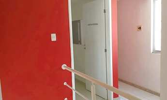 Imagem 4: Espaço comercial com 80m², andar térreo e superior, com salas, estrutura para reuniões, em