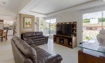 Imagem 2: Casa em condomínio com 3 dormitórios e piscina - Bairro João Paulo - Florianópolis