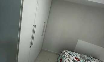 Imagem 2: Laise mostra In Mari cobertura mobiliada