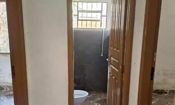 Imagem 4: Vende-se no Sol nascente, Barril 99