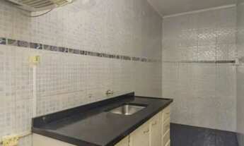 Imagem 7: Imóvel para venda tem 67 metros quadrados com 3 quartos em Petrópolis - Porto Alegre - RS