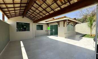 Imagem: Casa em Jardim Ipê com 3 quarto(s), 3