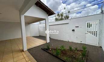 Imagem 6: Casa residencial com 3 quartos sendo 1 suíte disponível para venda e locação no Bairro Vig