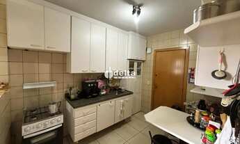 Imagem 3: Apartamento com 4 quartos, sendo uma suíte disponível para venda no bairro Martins em Uber