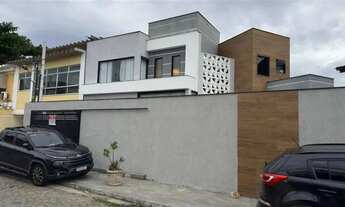 Imagem: Casa Duplex de Alto Padrão à Venda Campo