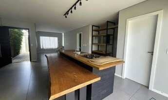 Imagem 2: Casa à venda no bairro Iririú - Joinville/SC