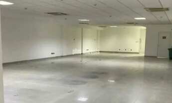 Imagem 5: Prédio Comercial e 8 banheiros para Alugar, 1895 m² por R$ 140.000/Mês