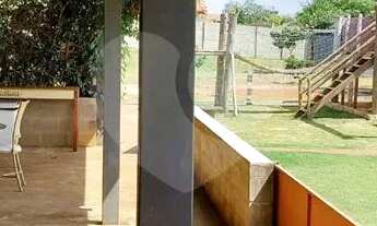 Imagem: Chácara com 4 quartos à venda em Centro