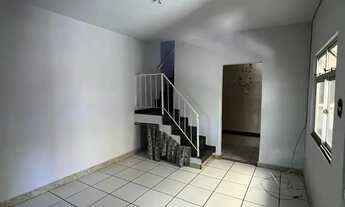 Imagem 2: CASA DE 3 QUARTOS PARA LOCAÇÃO NO BAIRRO SANTA CRUZ