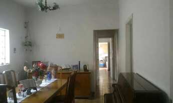 Imagem: Casa em Avenida Doutor Mário Galvão