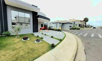 Imagem: Casa de Vila em Rua Olga Benário Prestes