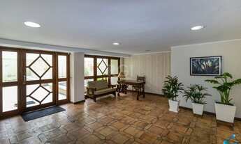 Imagem: Porto Alegre - Apartamento Padrão - Moinhos